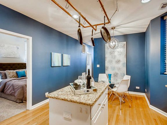 5th image of 1722 W Leland Ave #1