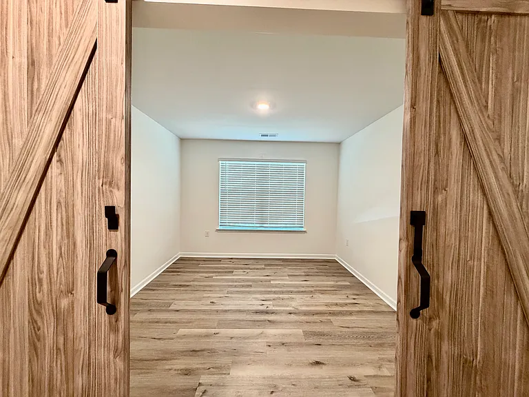 130 Sweetfern Ln — Photo 31