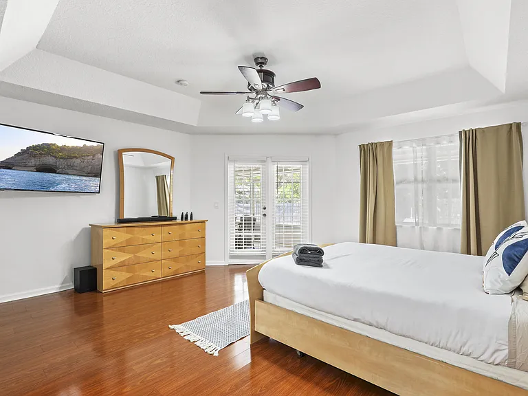 13885 Sheffield St — Photo 18