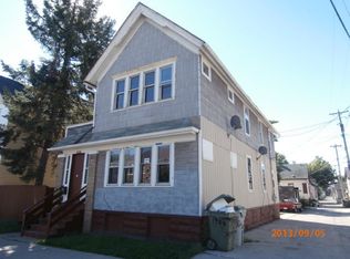 1915 W Mineral St, Milwaukee, WI 53204