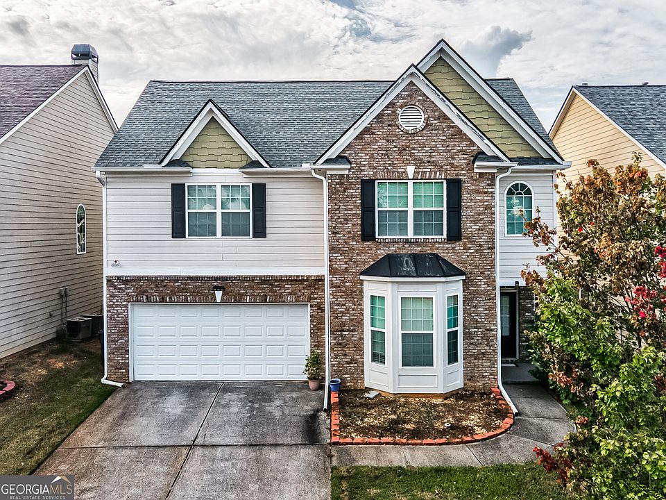1st image of 695 Briarhurst Ct