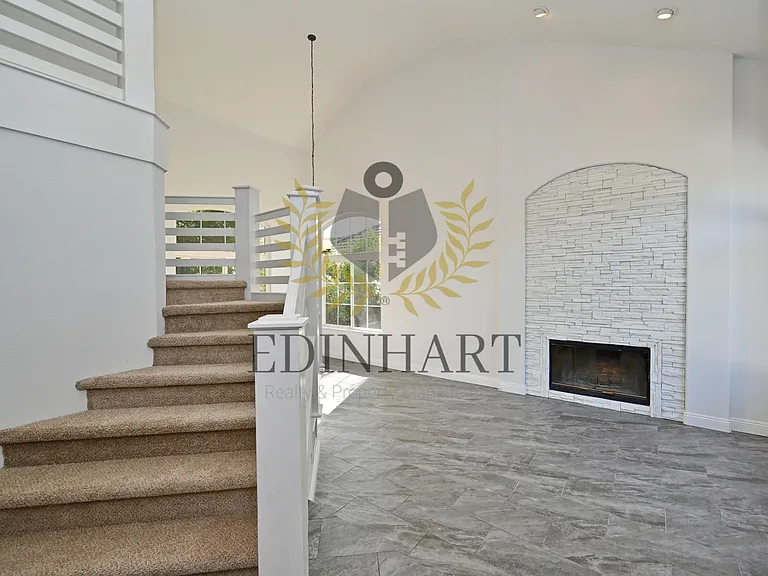 21678 Eastmere Ln — Photo 53