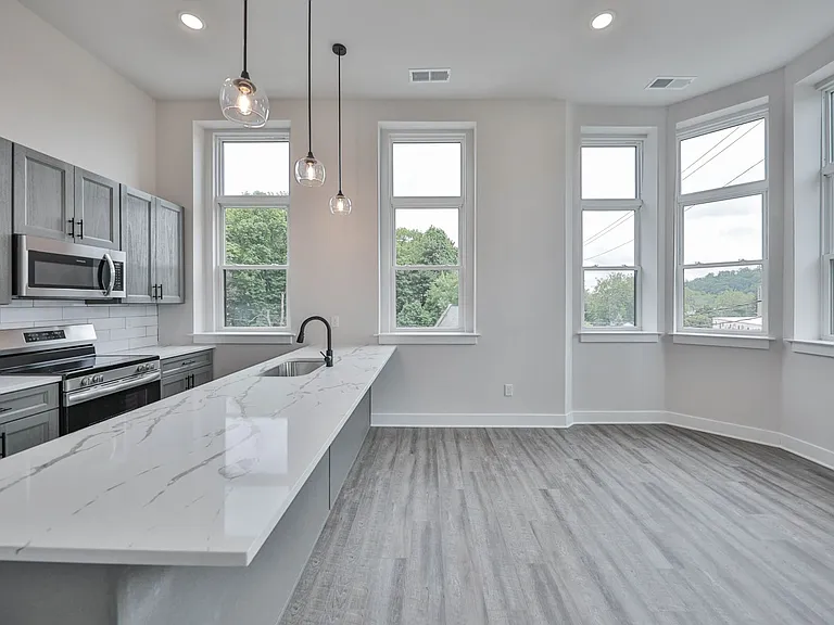 HH Bangor Block — Photo 60