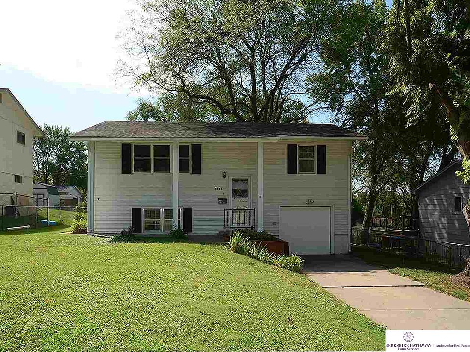 9705 Larimore Ave, Omaha, NE 68134 Zillow