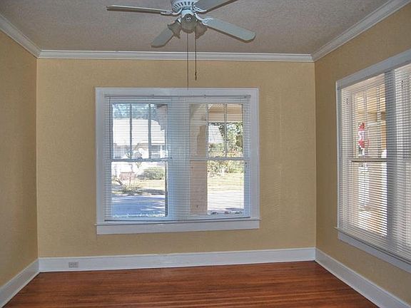 3rd image of 301 W Ariana St