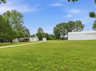 1919 Burnett Road, Seymour, MO 65746