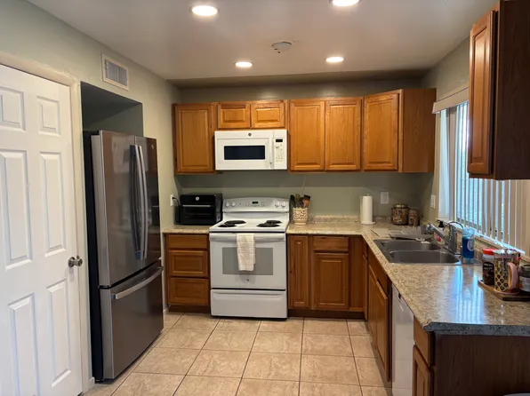 783 Lakeland Dr, Lake Havasu City, AZ 86403