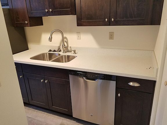 2nd image of 2309 Franklin Ave E APT 202