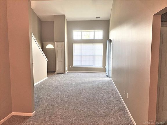 5th image of 25971 Maritime Cir S