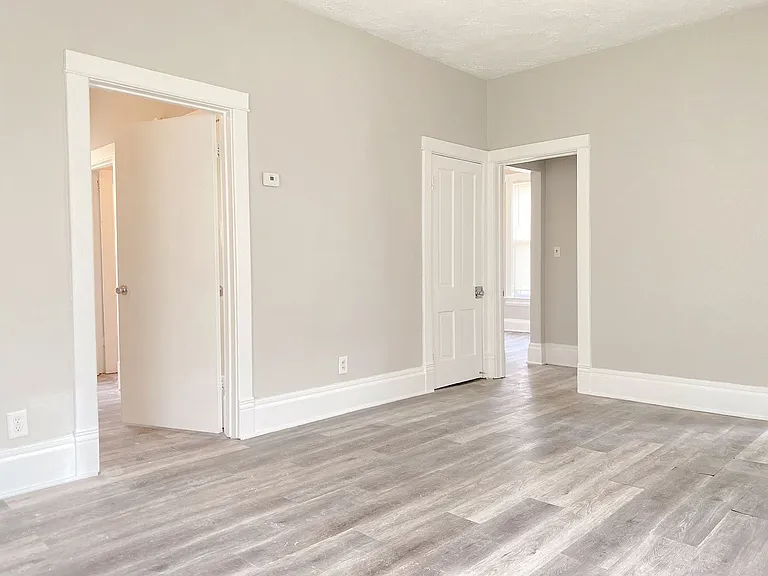 4543 Hamilton St — Photo 8