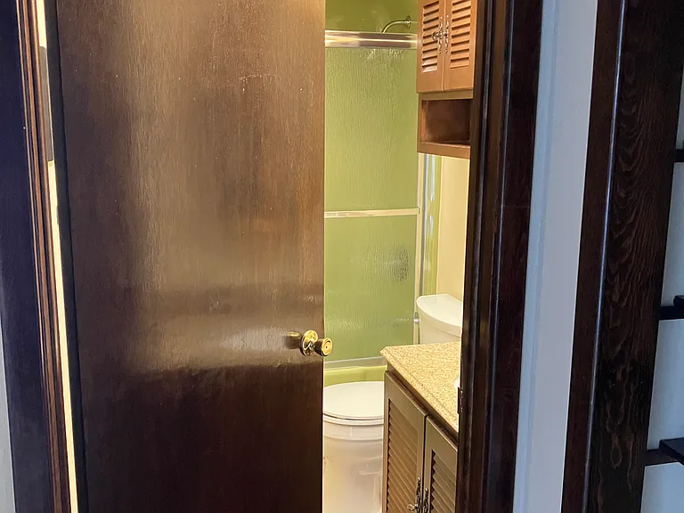 200 N Main St — Photo 5