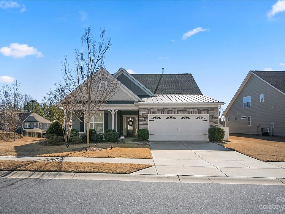 1st image of 1095 Waterlily Dr