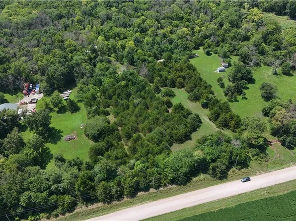 17401 E 1850th Rd, Lacygne, KS 66040