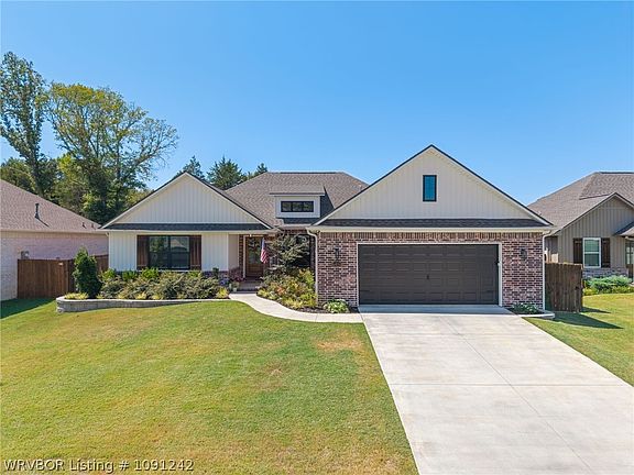 2nd image of 10124 Tyrrell Ct