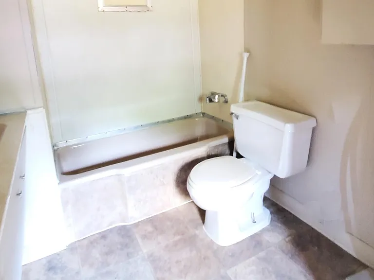151 Ivycrest St — Photo 10