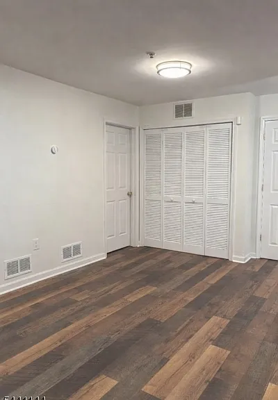 202 Rip Van Dam Ct #202 — Photo 9