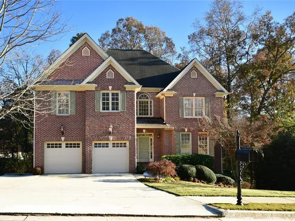 1767 Honey Tree Pl, Hoschton, GA 30548