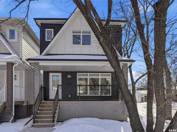 1200 14th STREET E, Saskatoon, SK S7H 0A4
