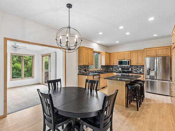 5th image of 9257 Shetland Rd
