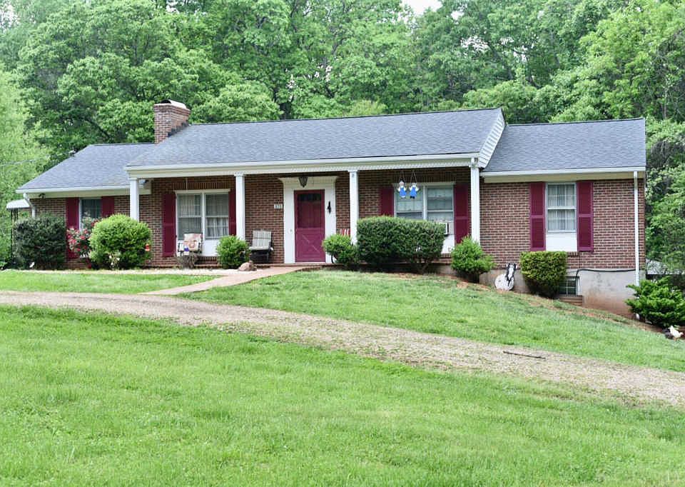 1st image of 173 Lamont Dr