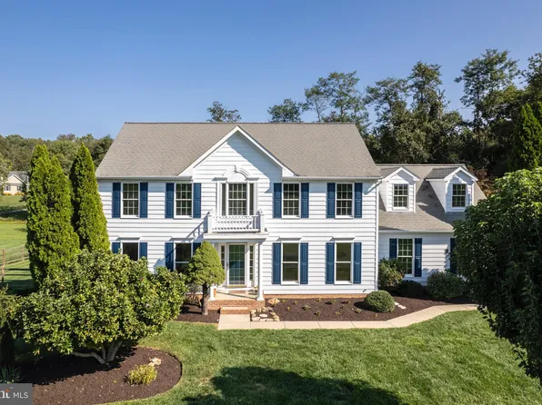 2020 Sherlock Holmes St, Eldersburg, MD 21784