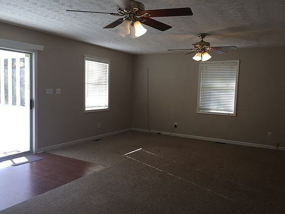 5th image of 610 Rockville Springs Dr