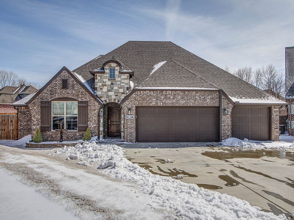 1st image of 1001 W Fargo Ln