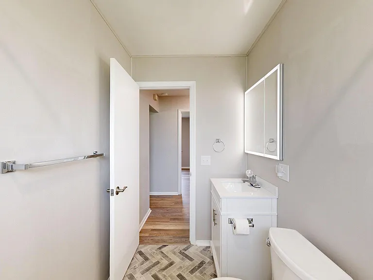 5108 Breezeway Dr — Photo 22