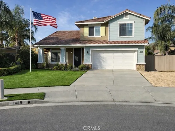 1439 Jewelstone Cir, Hemet, CA 92545