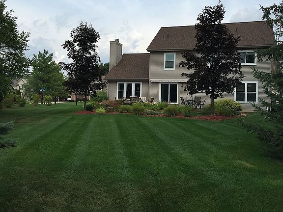 2nd image of 768 Akehurst Ln