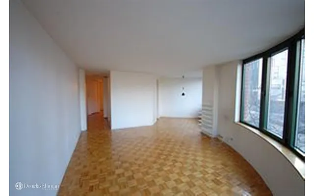 Rented by Douglas Elliman | media 17