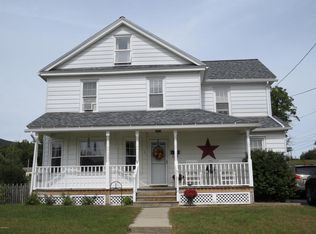 3 Grant St, Adams, MA 01220