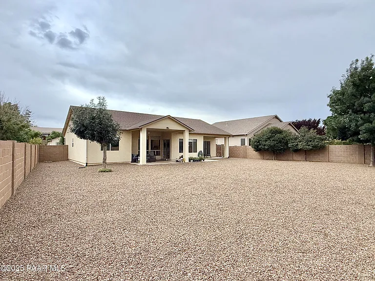 6622 E Farmstead Rd — Photo 47