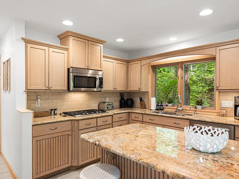 4095 Birchmont Trl — Photo 11