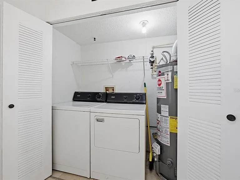 1602 Columbia Arms Cir #106 — Photo 11