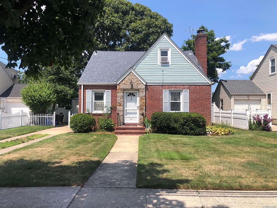 1st image of 815 Grand Terrace Avenue