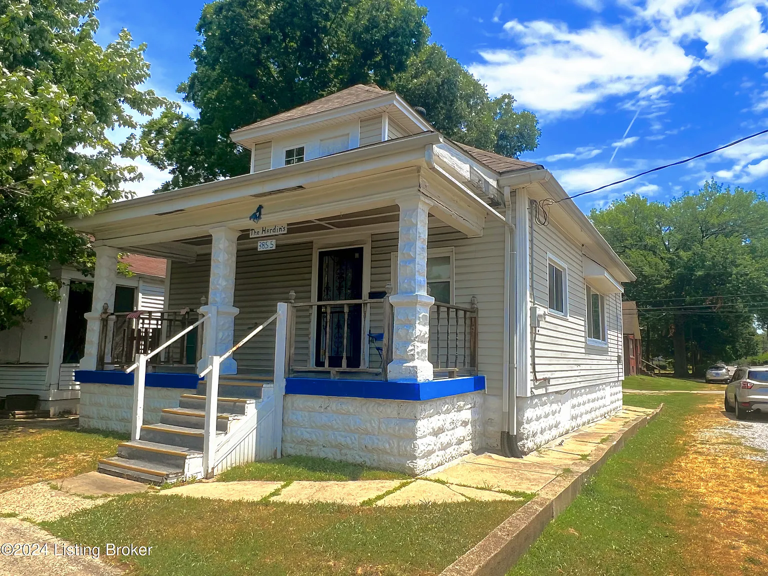3855 S 5th St photo 1