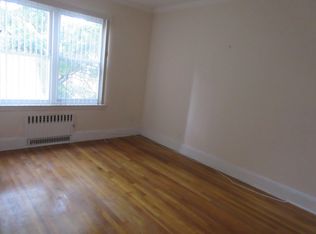 6386 Wetherole St, Rego Park, NY 11374
