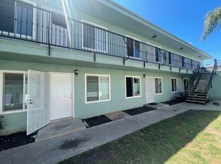 1125 N G St #1, Oxnard, CA 93030
