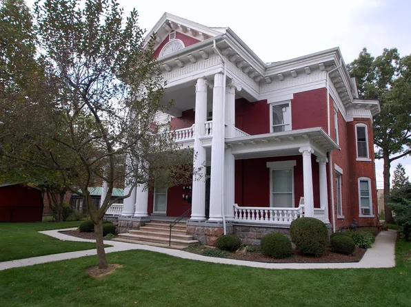 317 S 5th St APT 2, Goshen, IN 46528