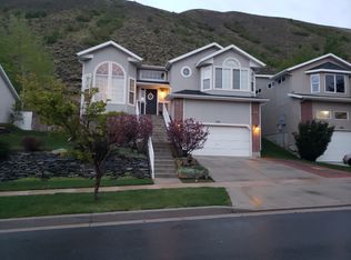 156 E Manilla Dr, Draper, UT 84020