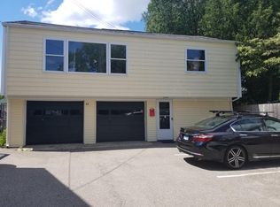 42 Granite St, New London, CT 06320