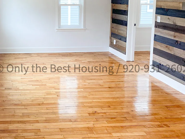 1307 W Bent Ave — Photo 4