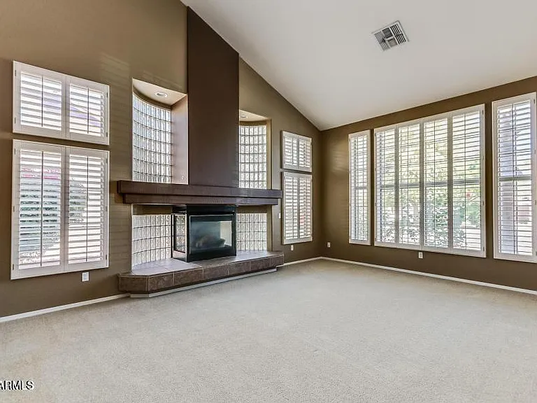 1705 E Coconino Dr — Photo 6