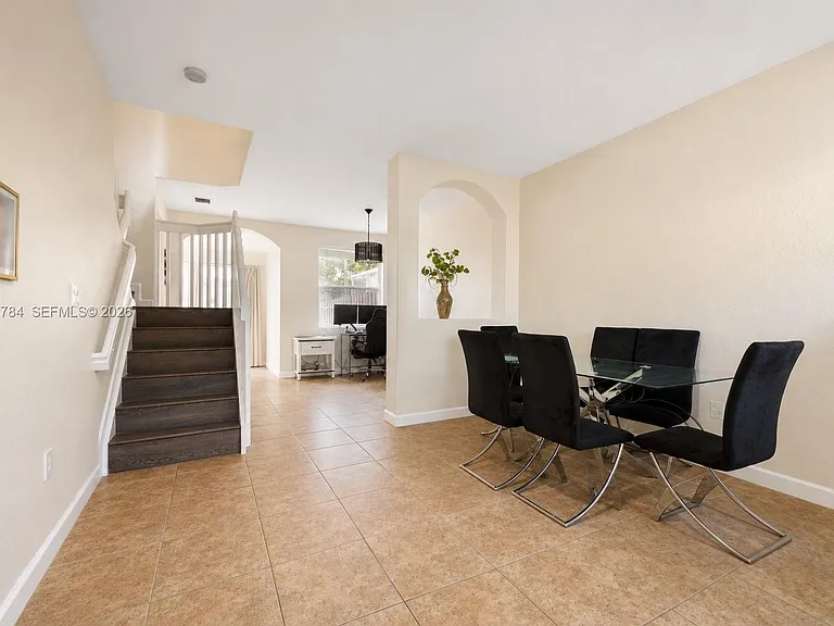 3512 SW 171st Ave — Photo 3