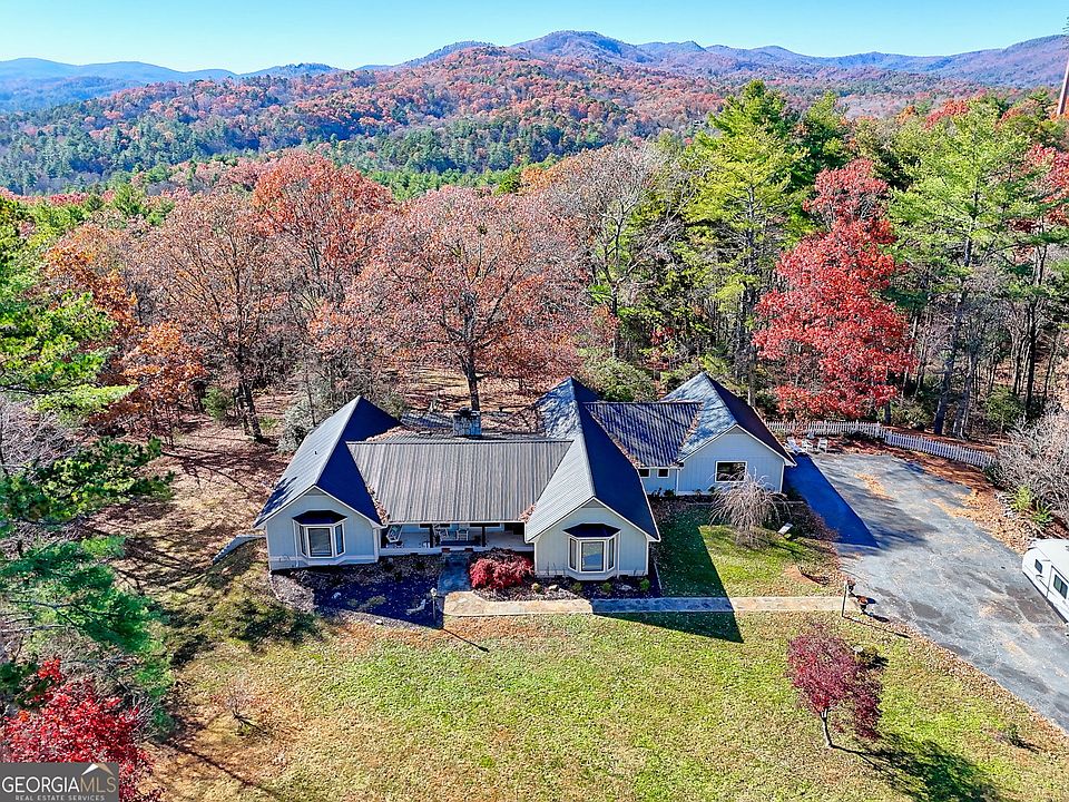 1st image of 428 Orchard View Ln