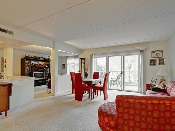 2nd image of 7041 W Touhy Ave APT 306