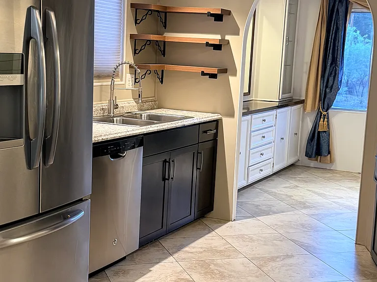 2415 W Irvington Pl — Photo 14