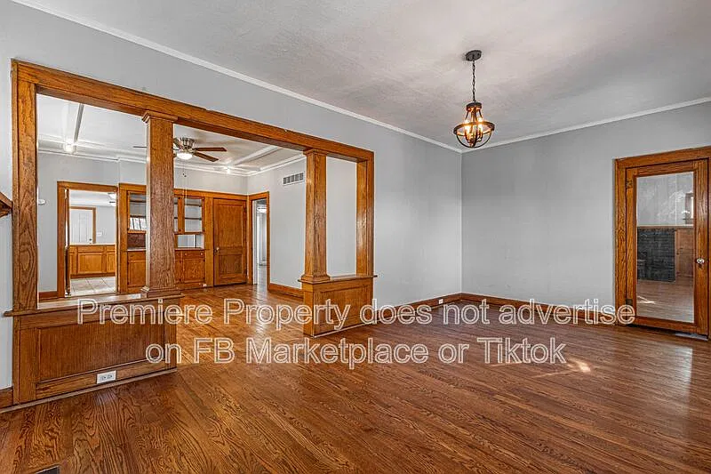 3 bed, 1.0 bath, 1972 sqft, $1,295 — Photo 3