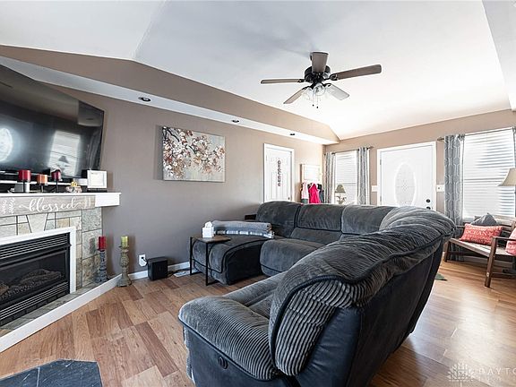 4th image of 1316 Middletown Eaton Rd